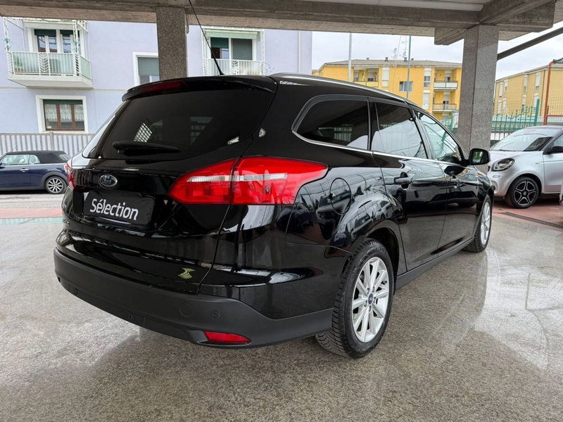 Ford Focus Station Wagon usata a Brescia (4)