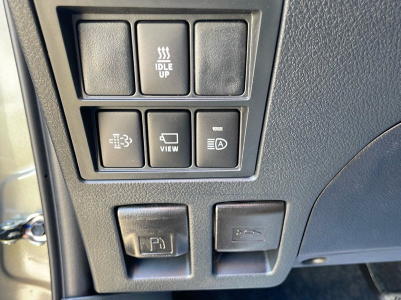 Toyota Hilux nuova a Vicenza (19)