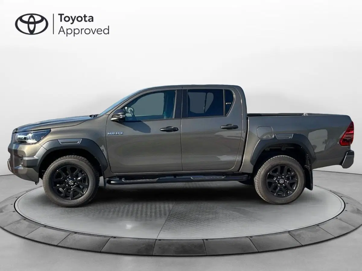 Toyota Hilux nuova a Vicenza (4)