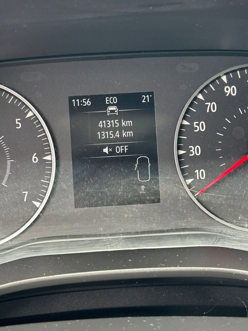 Dacia Sandero usata a Roma (8)