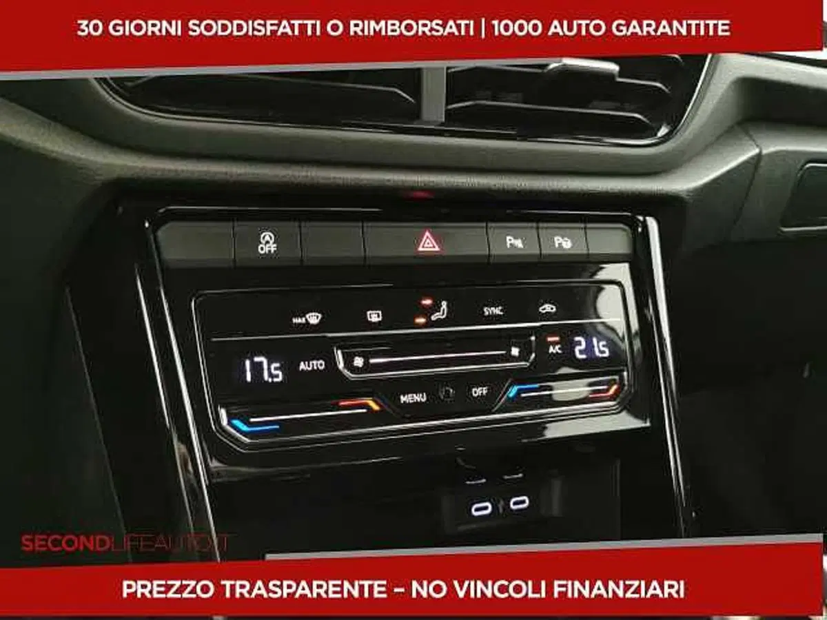 Volkswagen T-Roc usata a Chieti (18)