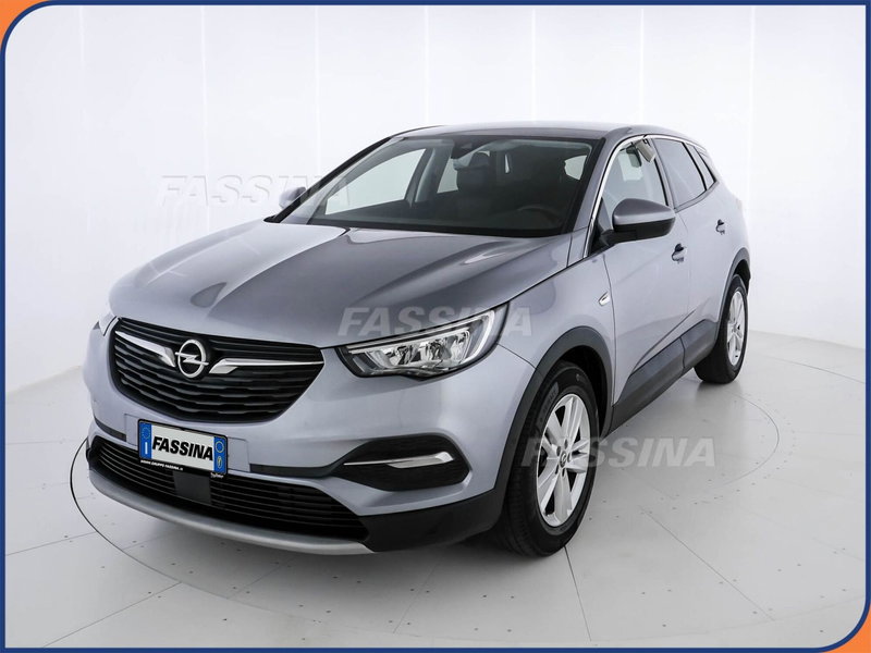 Opel Grandland X usata a Milano (3)