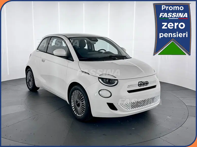 Fiat 500 nuova a Milano