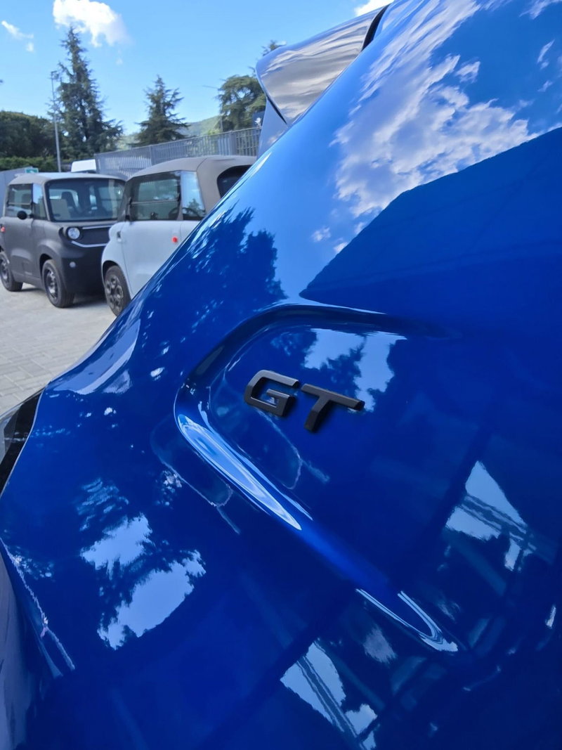 Peugeot 208 usata a Massa-Carrara (12)