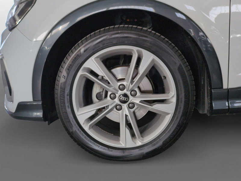 Audi Q3 Sportback usata a Agrigento (13)