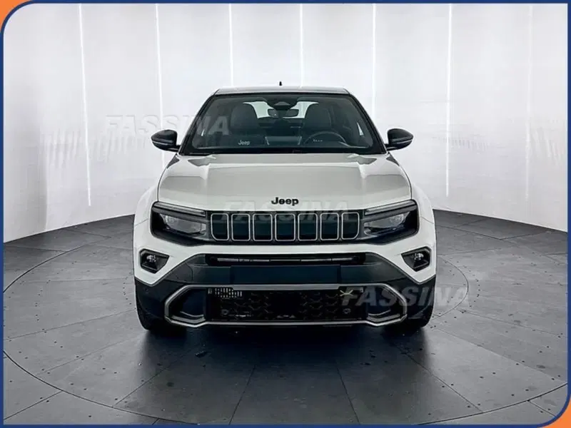 Jeep Avenger nuova a Milano (2)