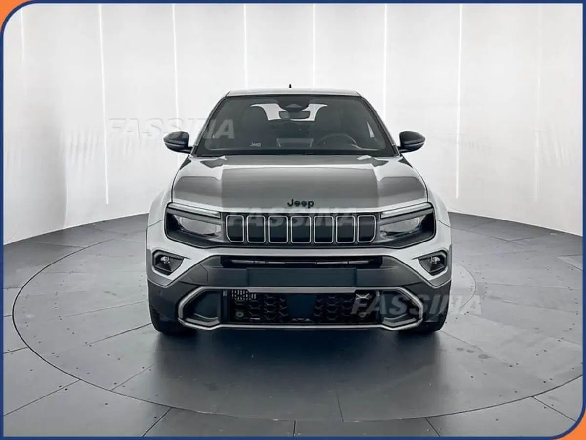 Jeep Avenger nuova a Milano (2)