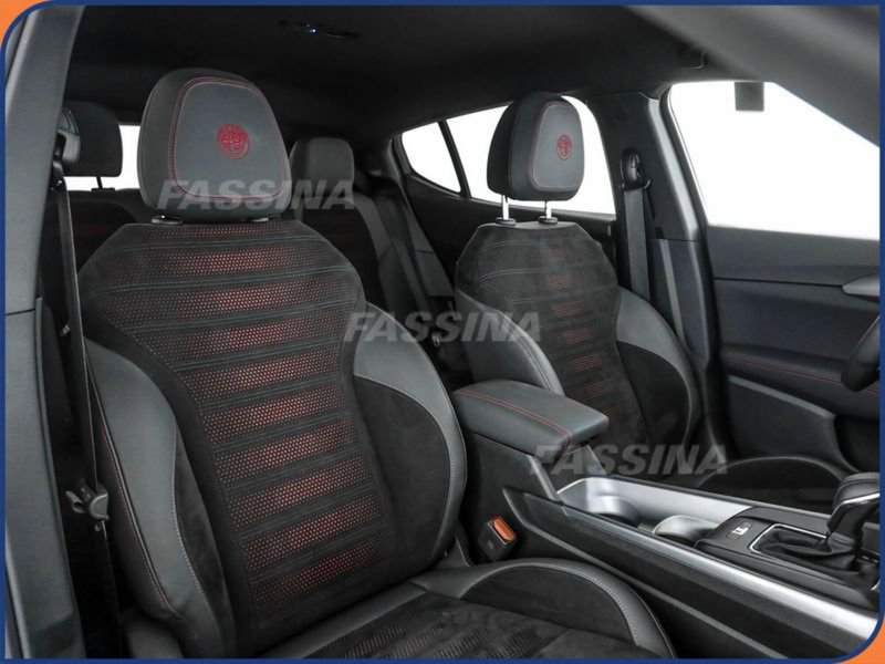 Alfa Romeo Tonale usata a Milano (12)