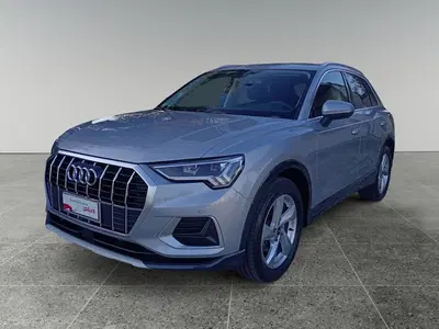 Audi Q3 35 TDI quattro S tronic Business Advanced del 2025 usata a Triggiano