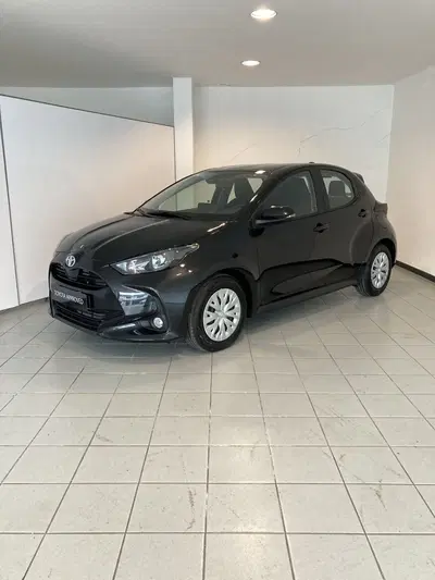 Toyota Yaris 1.5 Hybrid 5 porte Premiere del 2022 usata a San Severo