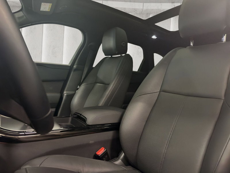Land Rover Range Rover Velar usata a Milano (19)