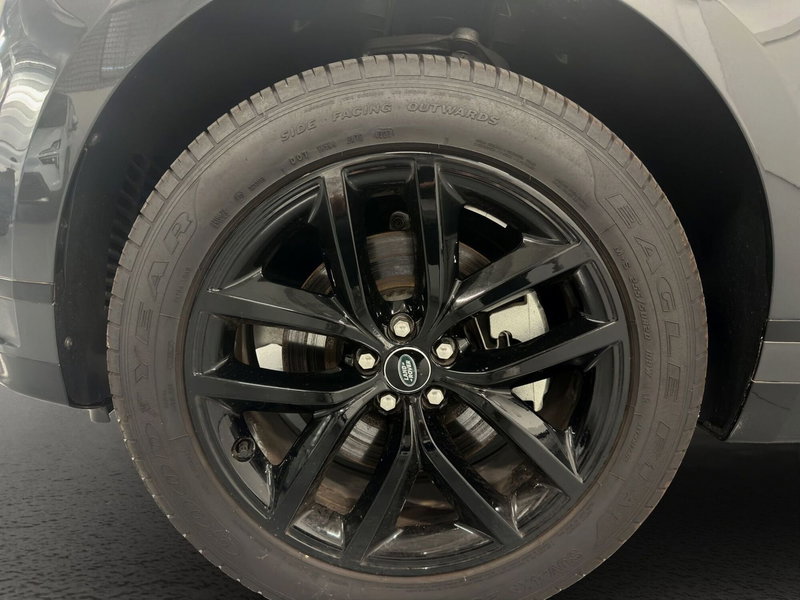 Land Rover Range Rover Velar usata a Milano (9)