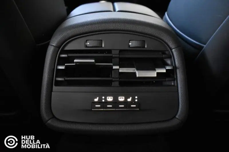 Maserati Ghibli usata a Perugia (13)