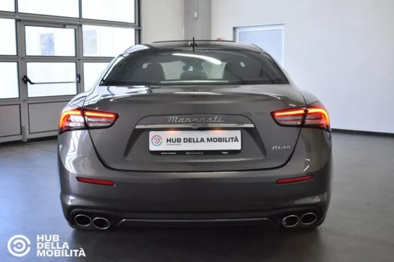 Maserati Ghibli usata a Perugia (5)