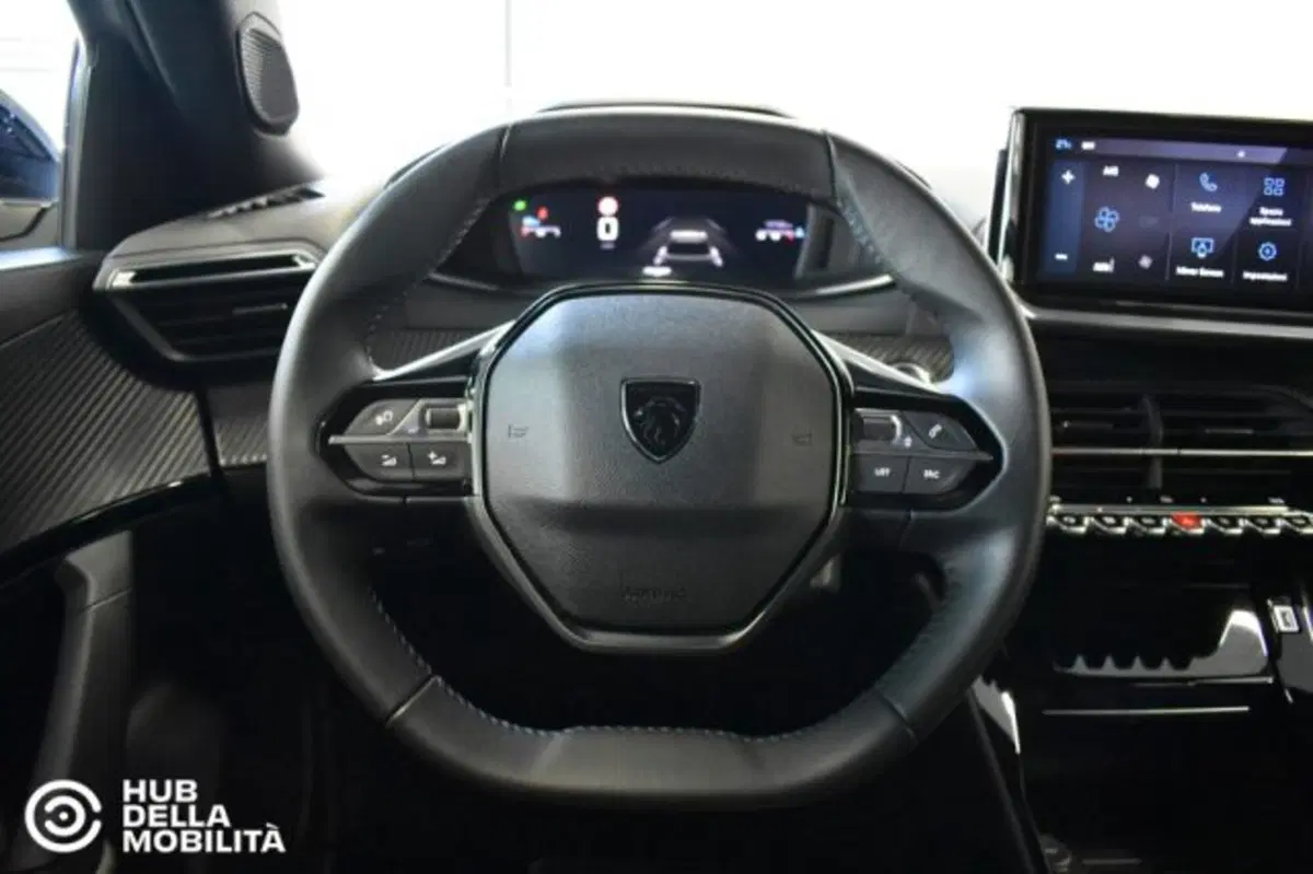 Peugeot 2008 usata a Perugia (9)