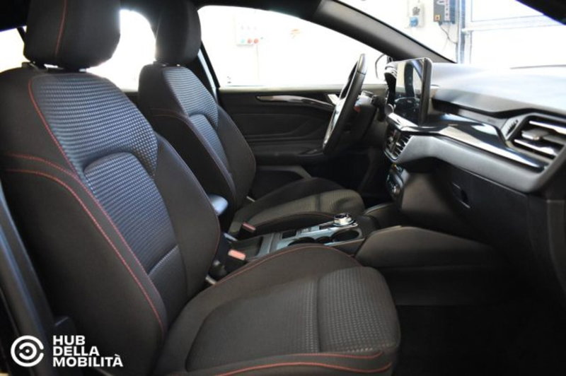 Ford Focus Station Wagon usata a Perugia (19)