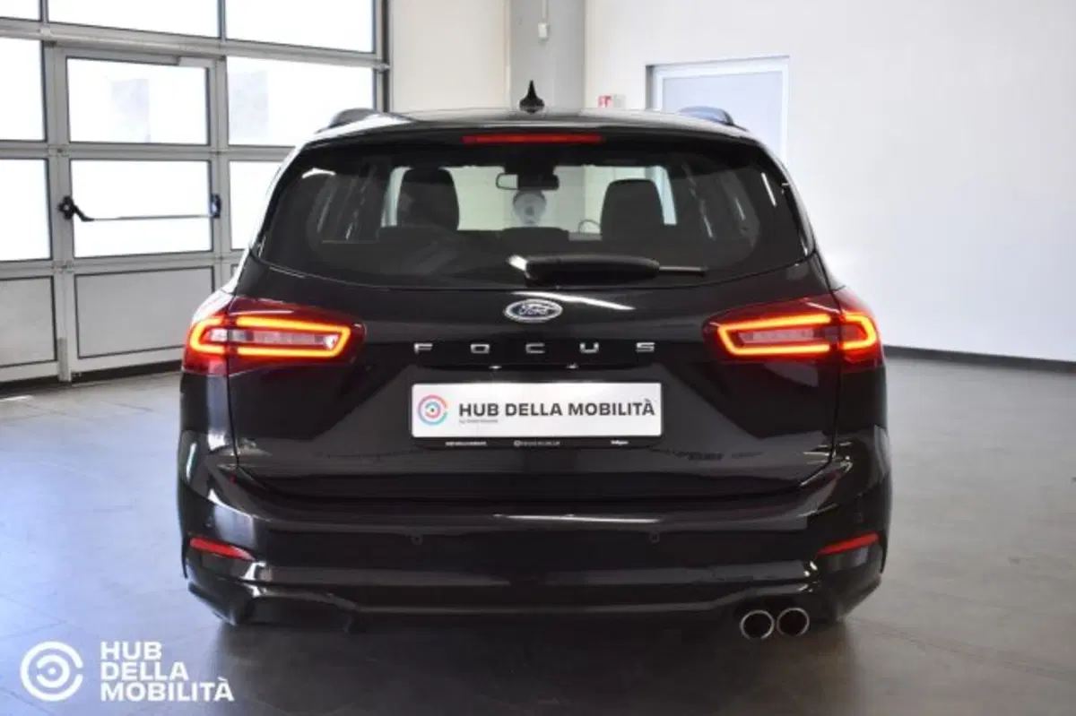 Ford Focus Station Wagon usata a Perugia (5)