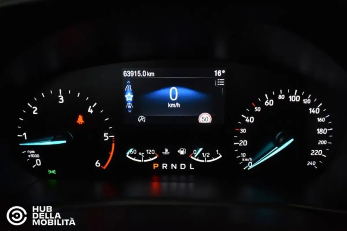 Ford Focus Station Wagon usata a Perugia (8)