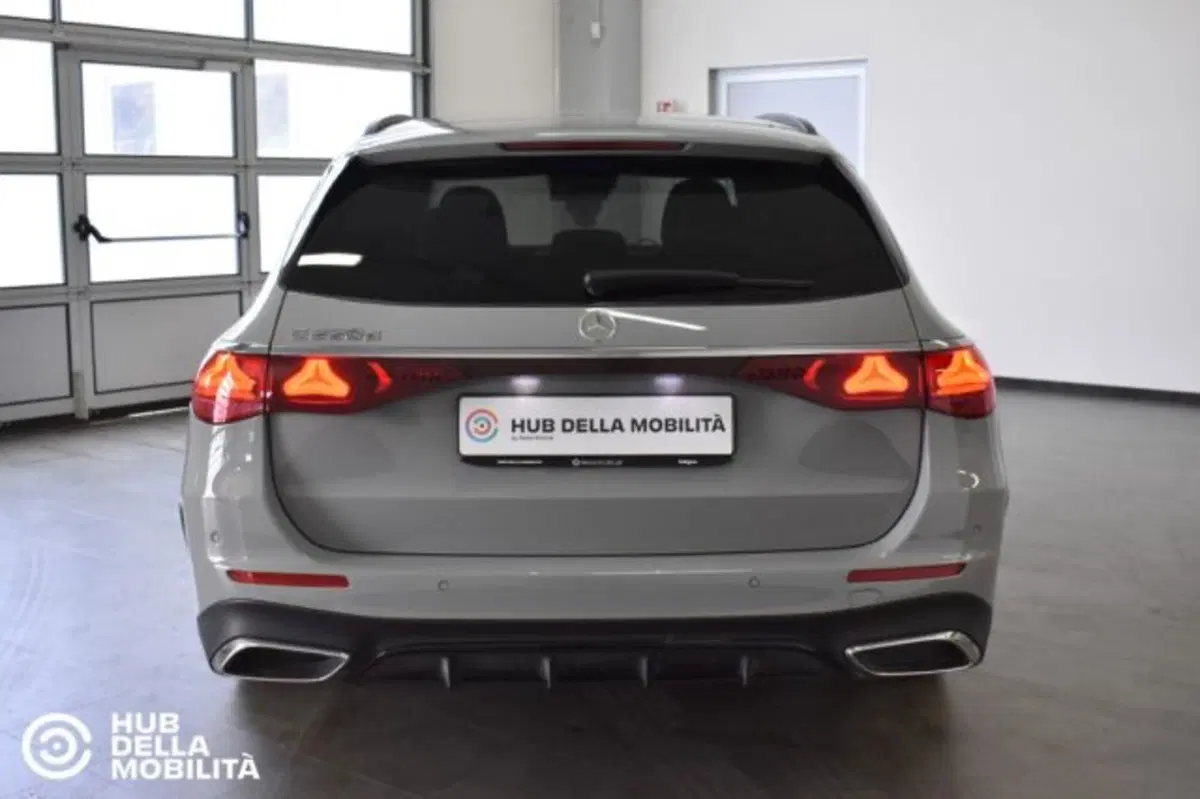 Mercedes-Benz Classe E Station Wagon usata a Perugia (4)