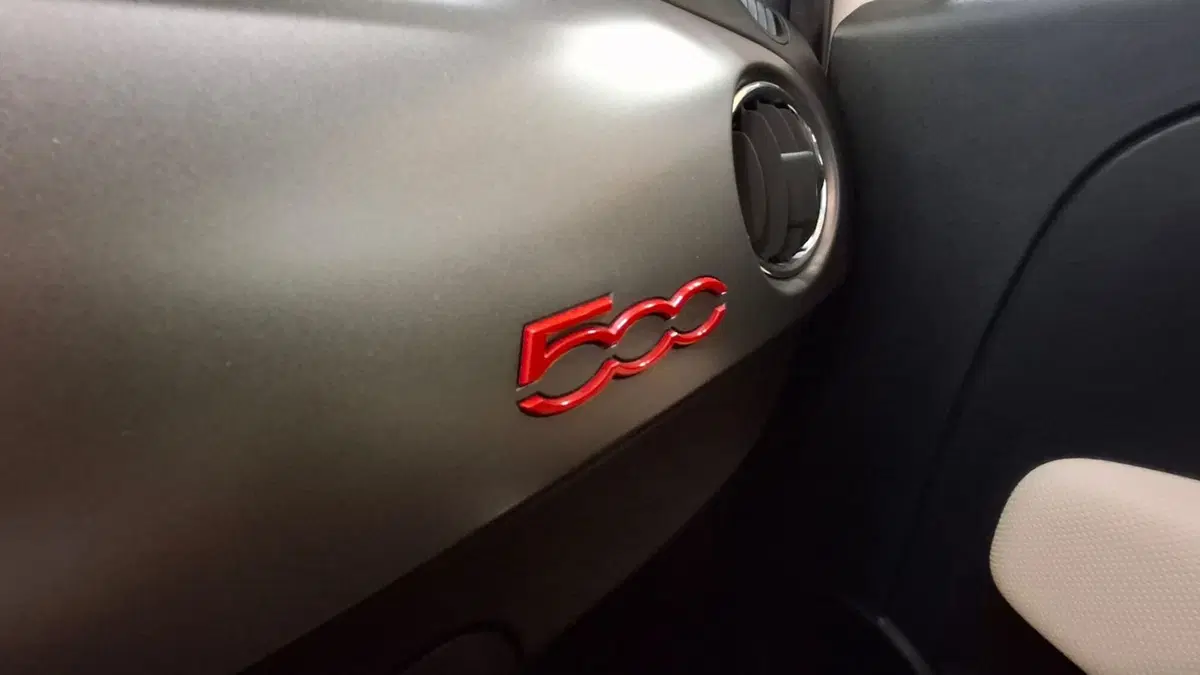 Fiat 500 usata a Novara (8)