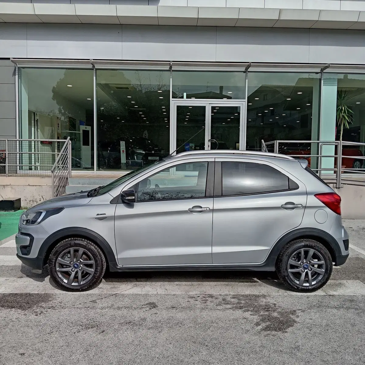 Ford Ka usata a L'Aquila (4)