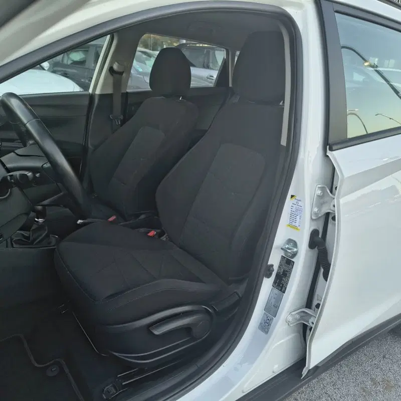Hyundai Bayon usata a Padova (14)