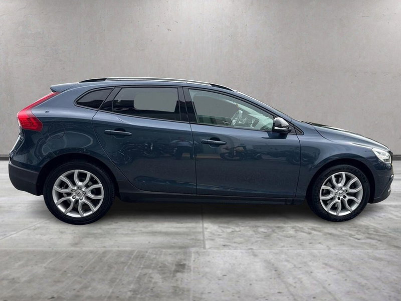 Volvo V40 Cross Country usata a Reggio Calabria (3)