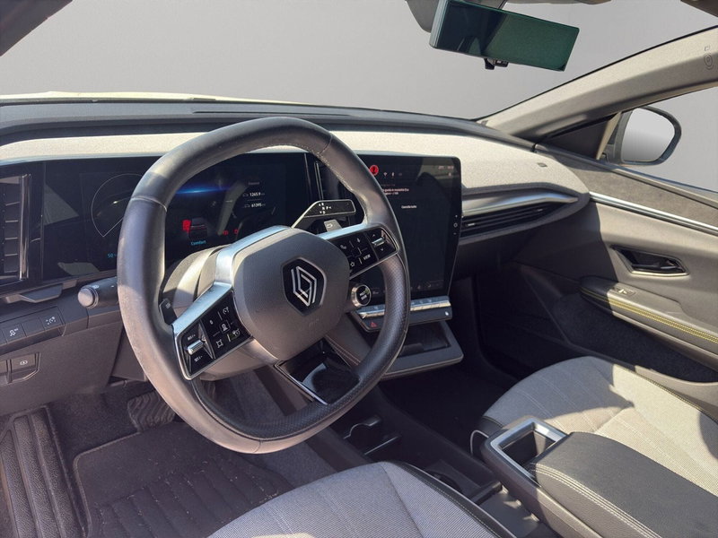 Renault Megane E-Tech Electric usata a Perugia (9)