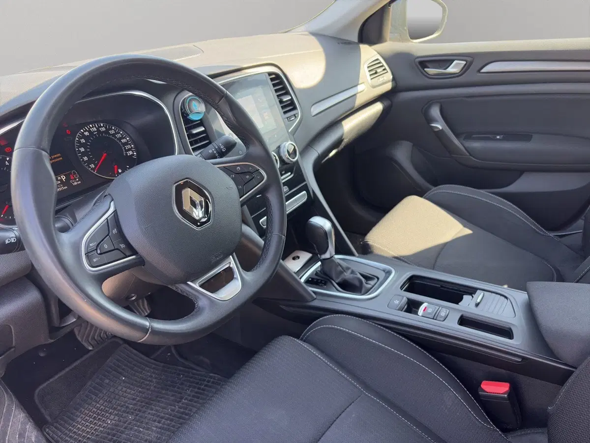 Renault Mégane Sporter usata a Macerata (9)