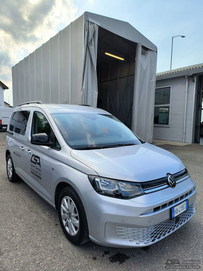 Volkswagen Veicoli Commerciali Caddy maxi 1.5 phev 150cv Life dsg del 2025 usata a Anzola dell'Emilia