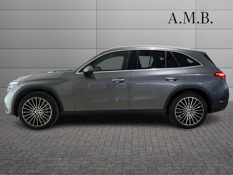 Mercedes-Benz GLC usata a Napoli (6)