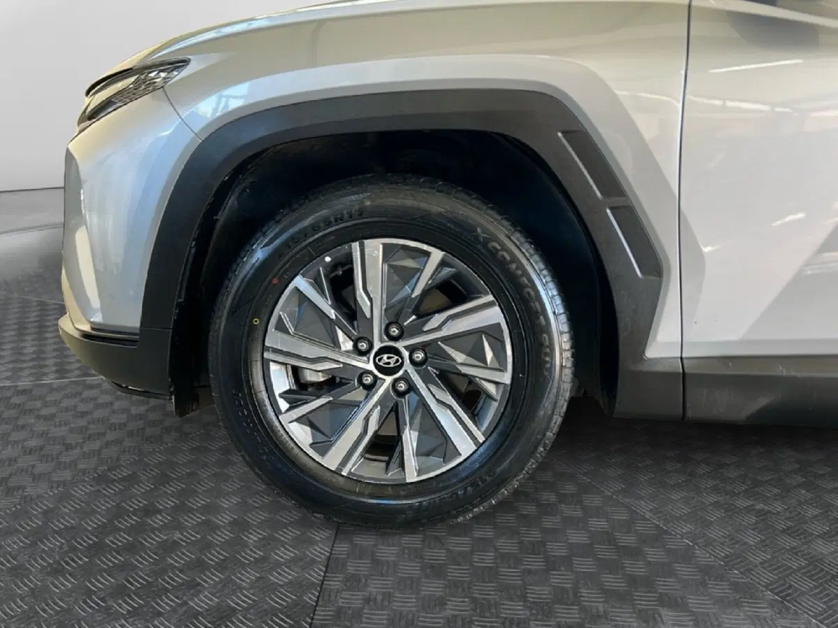 Hyundai Tucson usata a Roma (9)