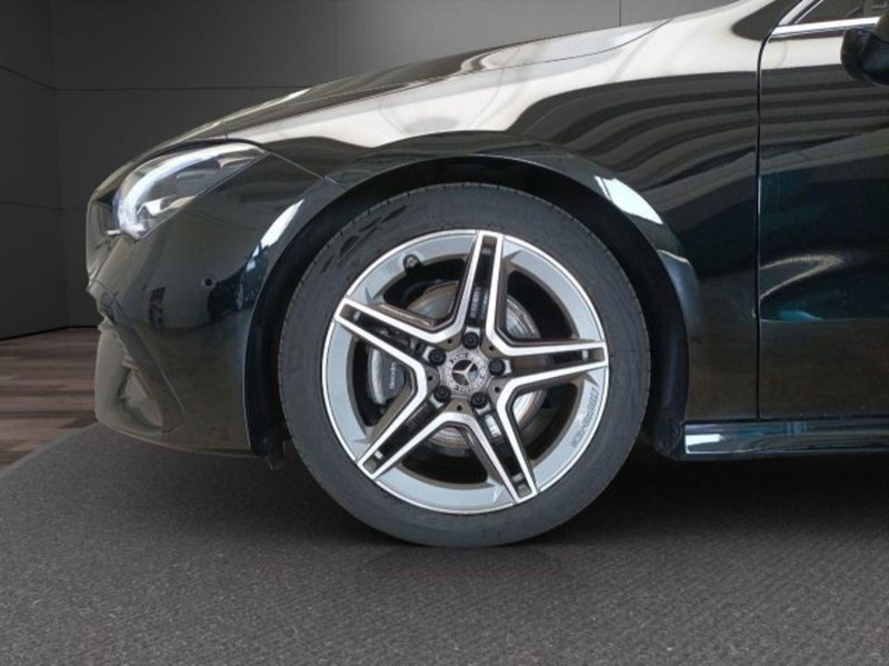 Mercedes-Benz CLA Shooting Brake usata a Novara (7)