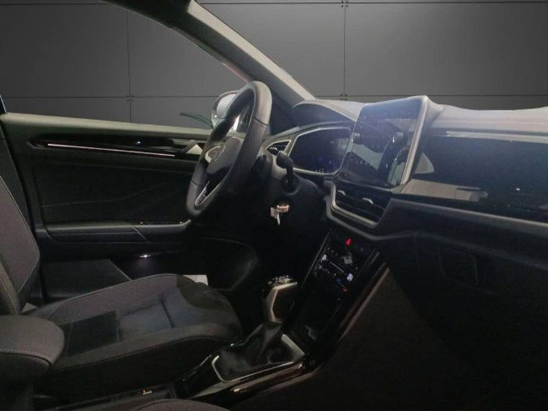 Volkswagen T-Roc usata a Novara (14)
