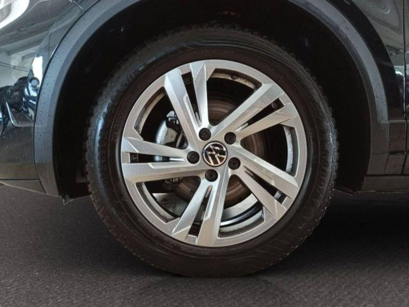 Volkswagen T-Roc usata a Novara (8)