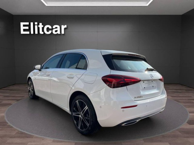 Mercedes-Benz Classe A Sedan usata a Novara (4)