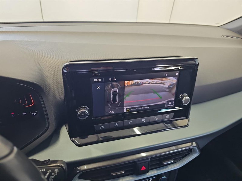 SEAT Arona usata a Lecco (16)