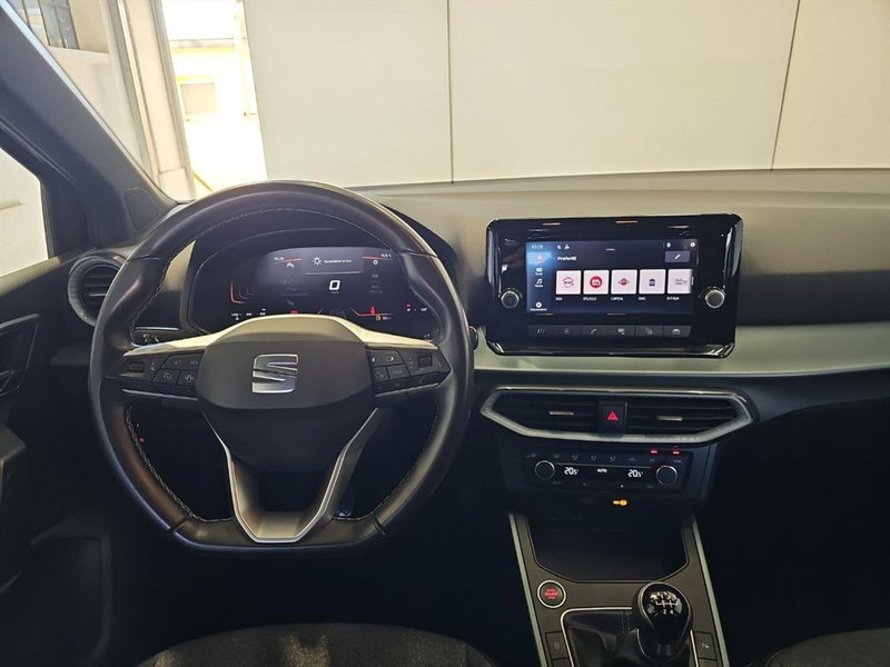 SEAT Arona usata a Lecco (9)