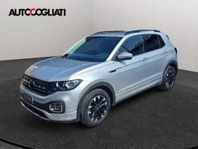 Volkswagen T-Cross 1.0 TSI Sport del 2023 usata a Merate