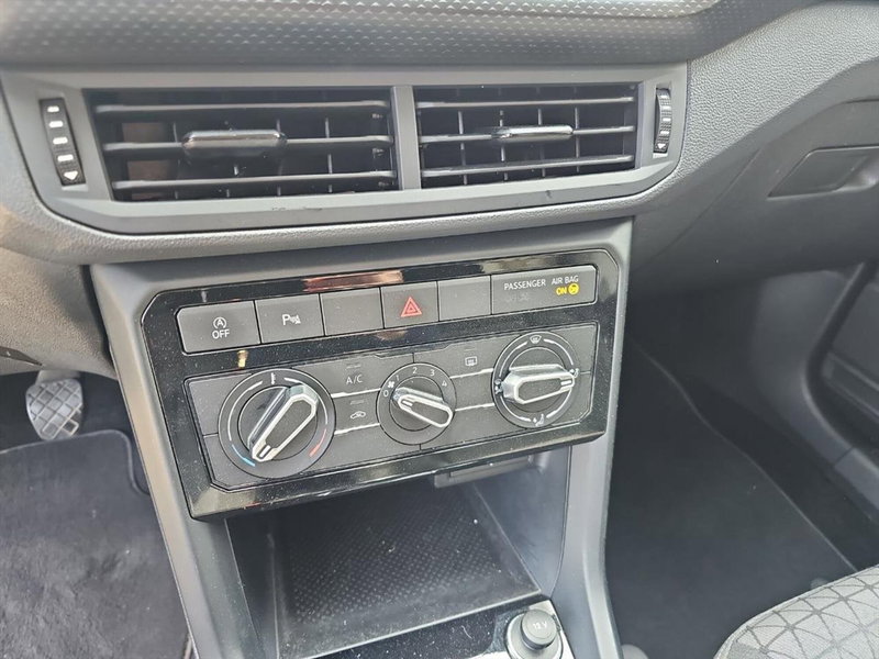 Volkswagen T-Cross usata a Lecco (14)