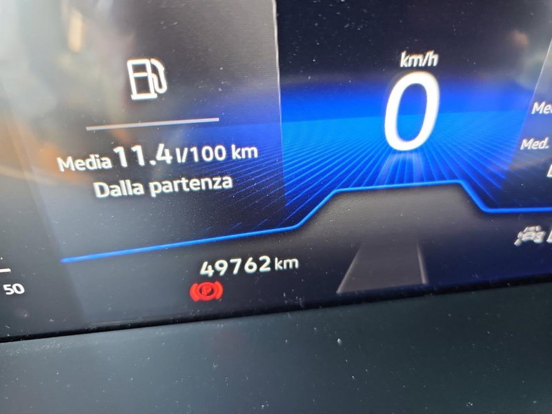 Volkswagen T-Cross usata a Lecco (15)