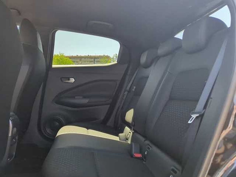 Nissan Juke usata a Roma (8)