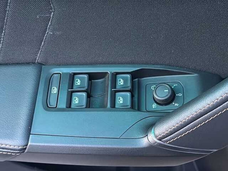 Cupra Leon usata a Vicenza (12)