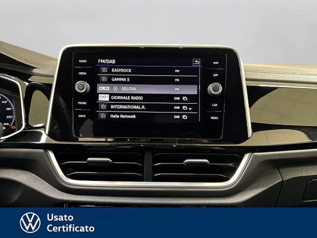 Volkswagen T-Roc usata a Vicenza (10)