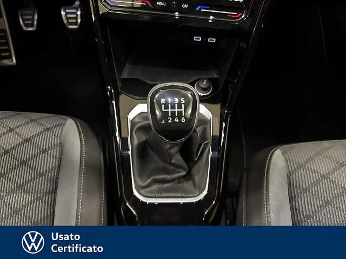 Volkswagen T-Roc usata a Vicenza (11)