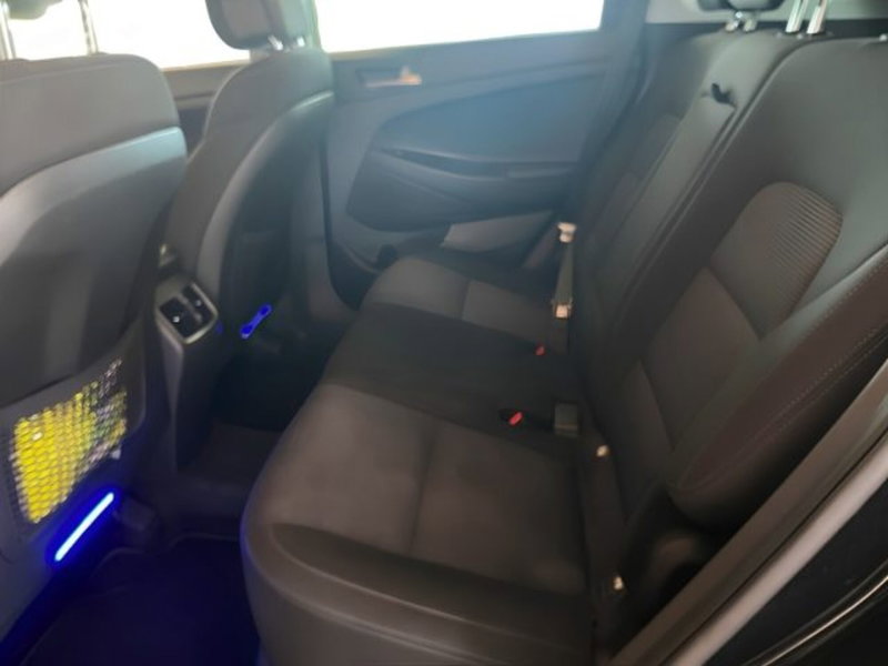 Hyundai Tucson usata a Livorno (11)
