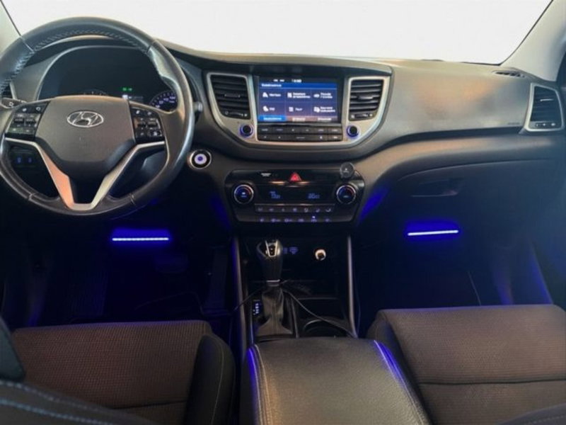 Hyundai Tucson usata a Livorno (9)