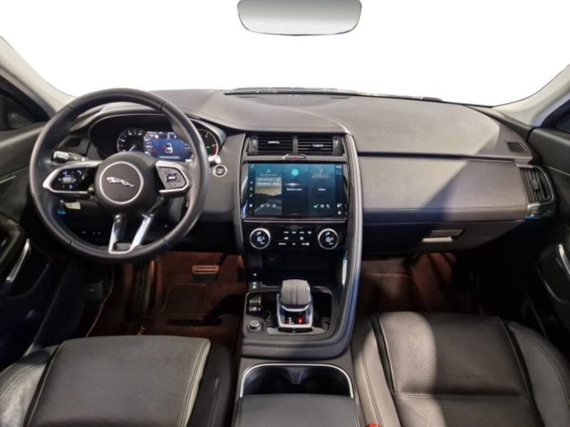 Jaguar E-Pace usata a Livorno (5)