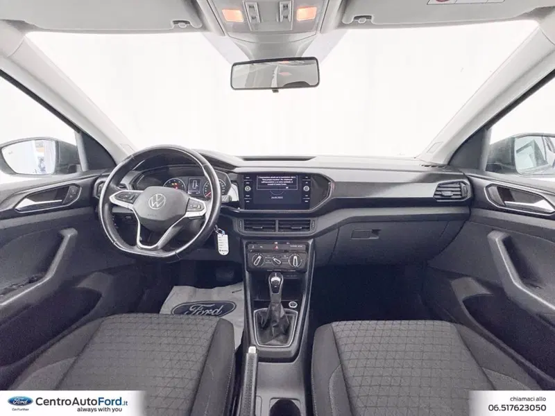 Volkswagen T-Cross usata a Roma (10)