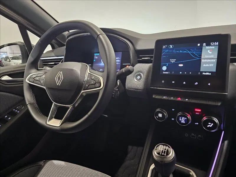 Renault Clio usata a Palermo (11)